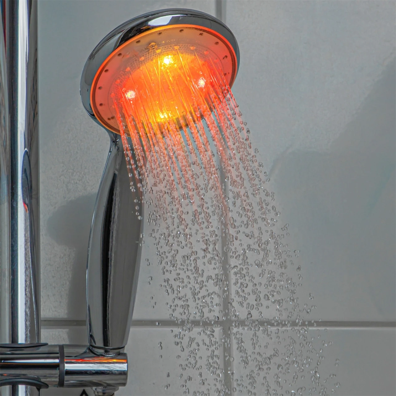 HTI-Living Mit 8 LED Duschkopf 4 HTI-Living Mit 8 LED Duschkopf – Bild 2